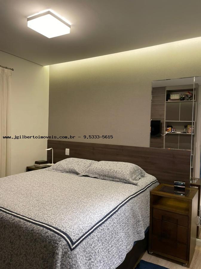 Apartamento à venda com 3 quartos, 74m² - Foto 4