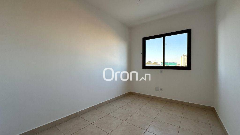 Apartamento à venda com 2 quartos, 67m² - Foto 8