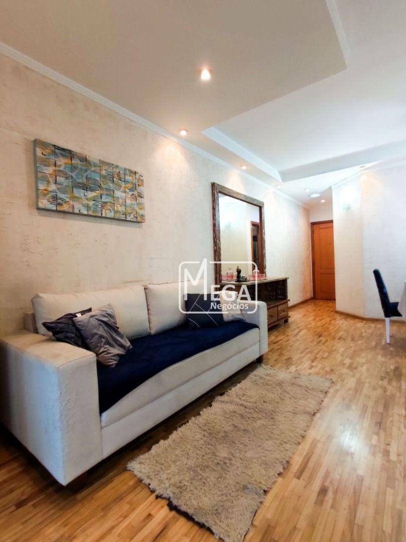 Apartamento à venda com 3 quartos, 122m² - Foto 1