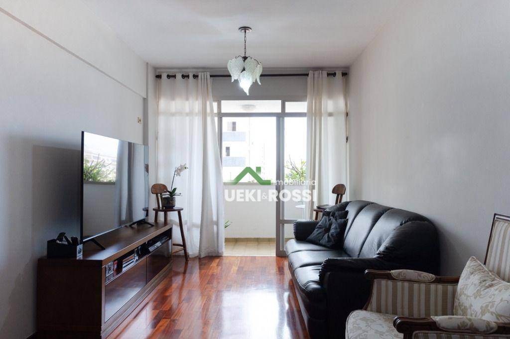 Apartamento à venda com 3 quartos, 109m² - Foto 1