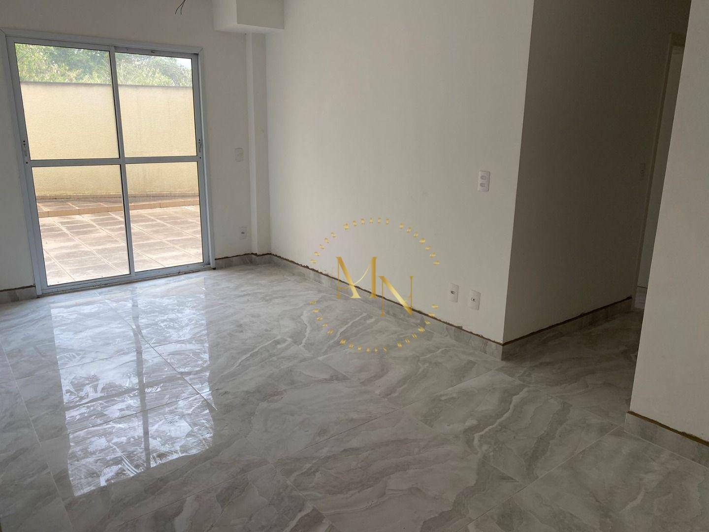 Apartamento à venda com 2 quartos, 57m² - Foto 1