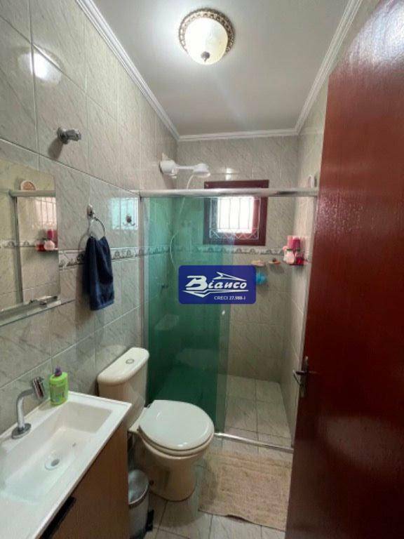 Sobrado à venda com 3 quartos, 132m² - Foto 13