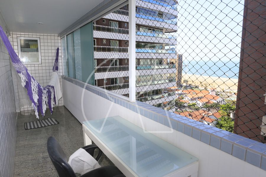 Apartamento à venda com 3 quartos, 218m² - Foto 12