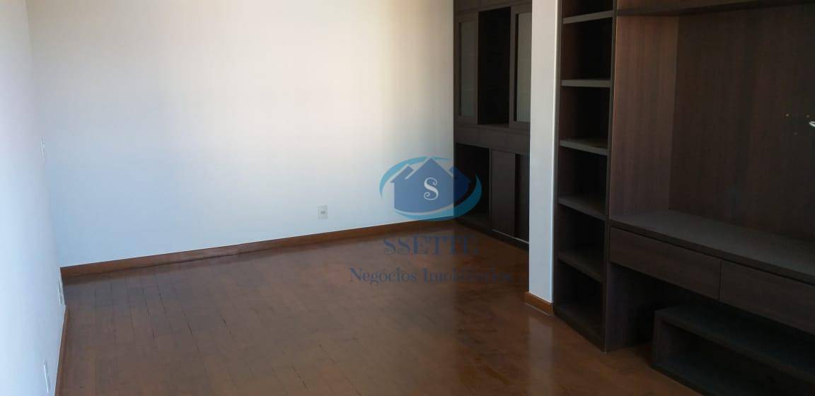 Apartamento para alugar com 3 quartos, 72m² - Foto 3