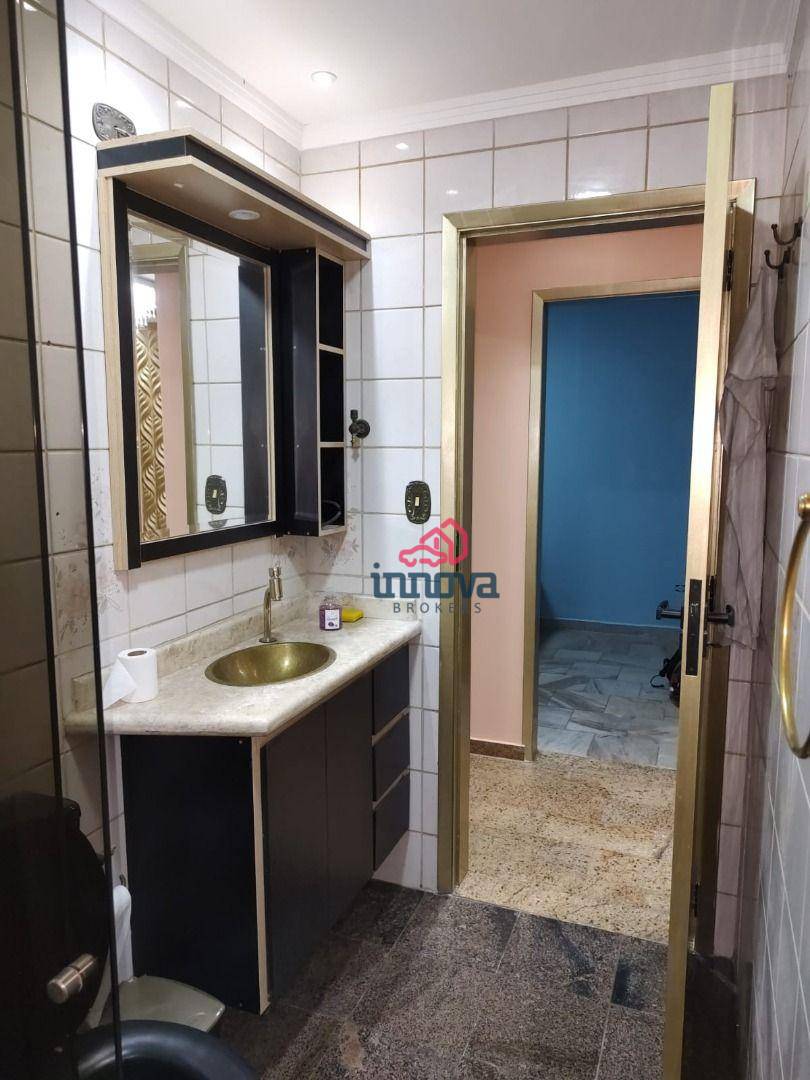 Apartamento à venda com 2 quartos, 66m² - Foto 18