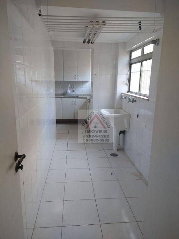 Apartamento à venda com 3 quartos, 130m² - Foto 23