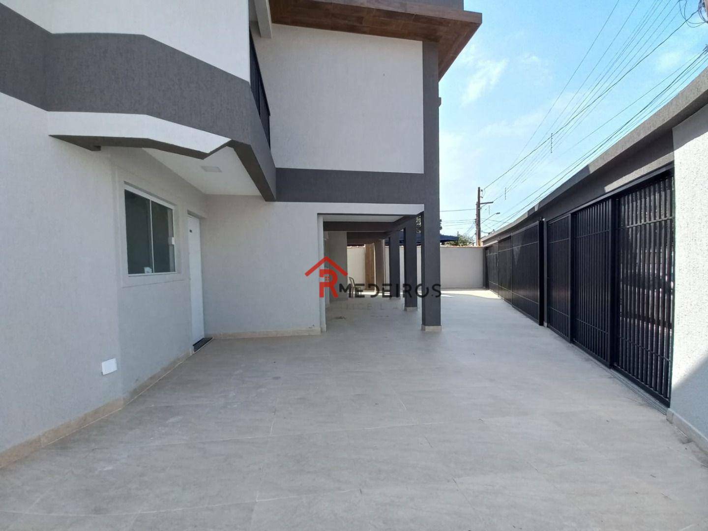 Casa à venda com 2 quartos, 57m² - Foto 3