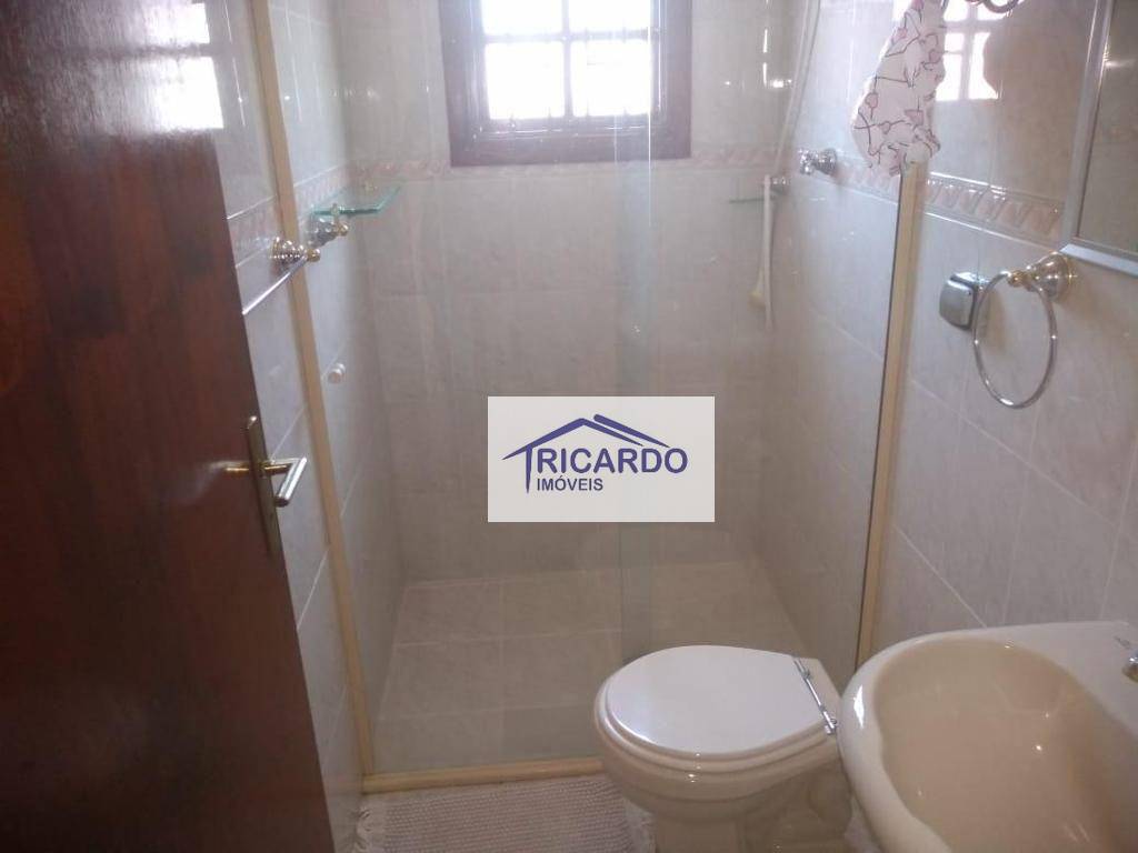 Sobrado à venda com 3 quartos, 220m² - Foto 20