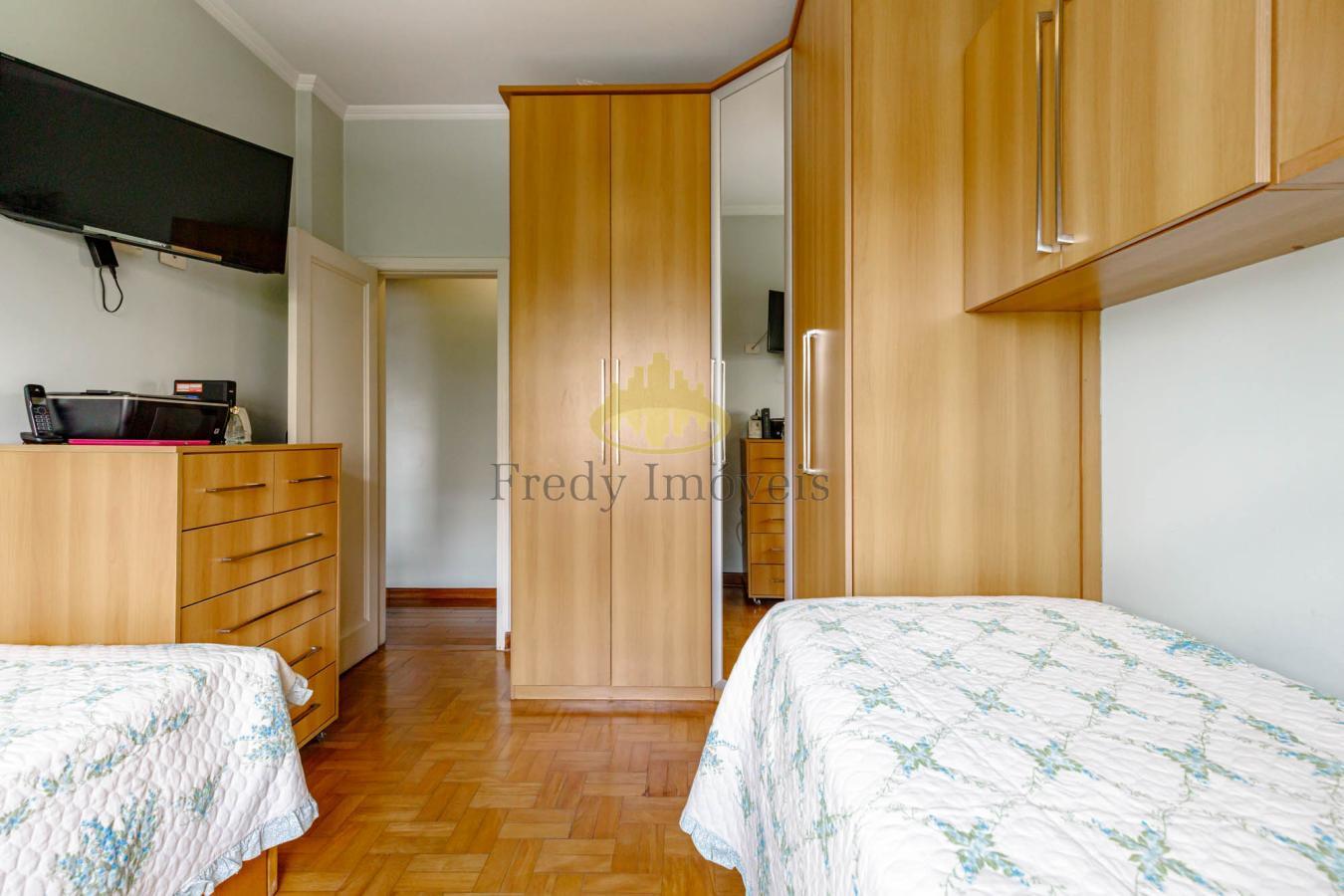 Apartamento à venda com 3 quartos, 105m² - Foto 12