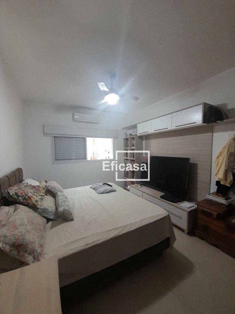 Casa de Condomínio à venda com 3 quartos, 280m² - Foto 4