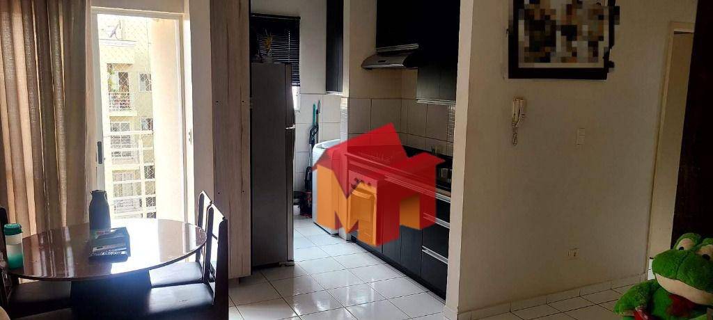 Apartamento à venda com 3 quartos, 60m² - Foto 3