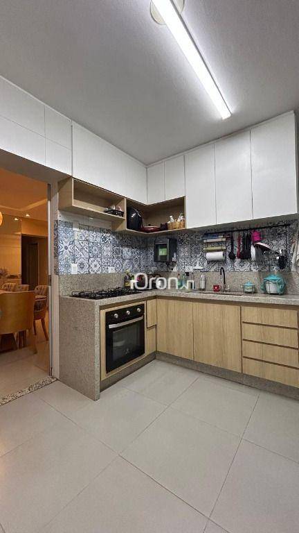 Apartamento à venda com 3 quartos, 124m² - Foto 6