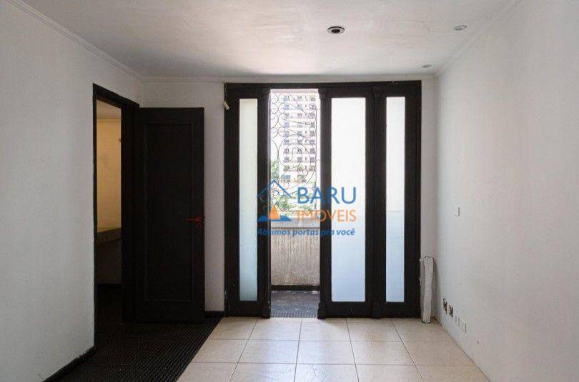 Casa à venda e aluguel com 3 quartos, 170m² - Foto 17