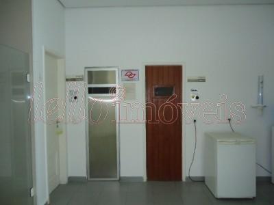 Apartamento para alugar com 2 quartos, 104m² - Foto 17