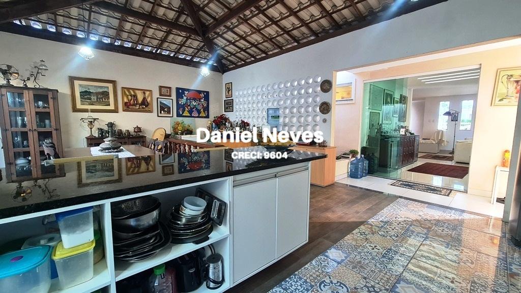 Casa de Condomínio à venda com 4 quartos, 180m² - Foto 13