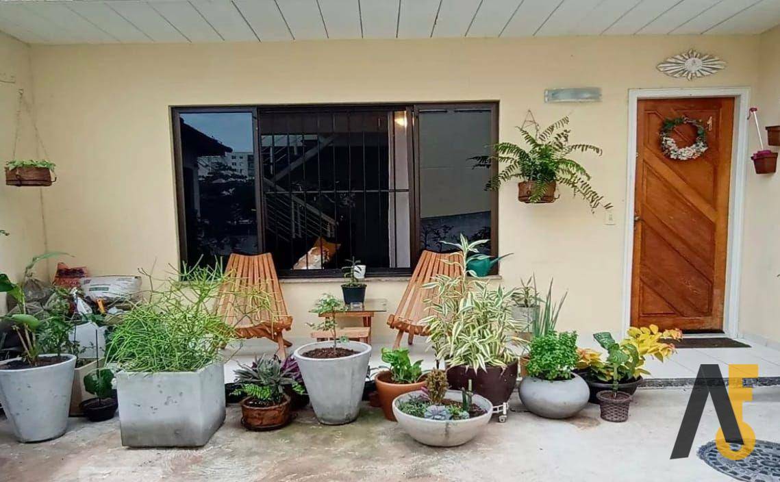 Casa de Condomínio à venda com 3 quartos, 99m² - Foto 17