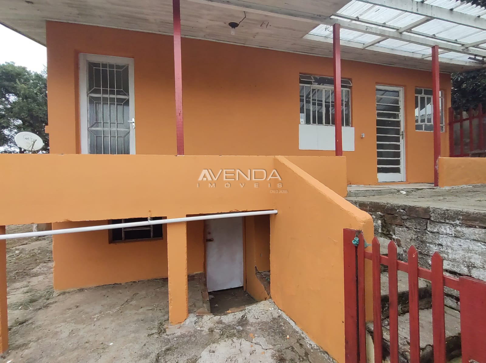 Casa à venda com 2 quartos, 80m² - Foto 4