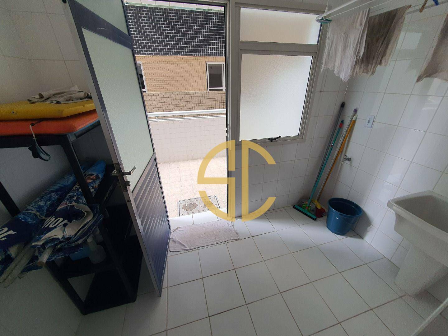 Apartamento para alugar com 2 quartos, 85m² - Foto 8