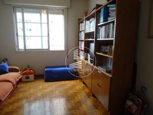 Apartamento à venda com 3 quartos, 167m² - Foto 15