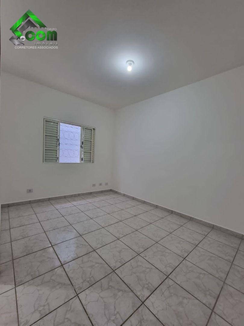 Casa à venda com 3 quartos, 120m² - Foto 13