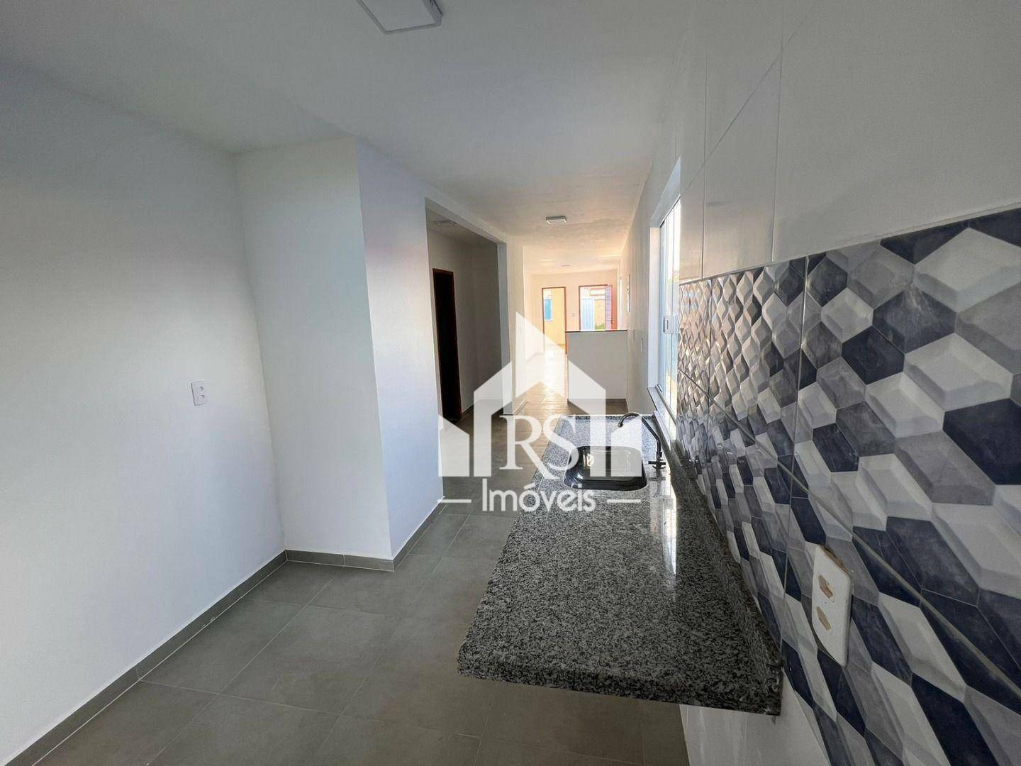 Casa à venda com 3 quartos, 108m² - Foto 14