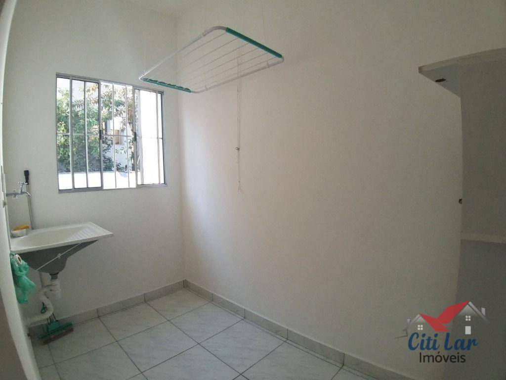 Casa para alugar com 1 quarto, 63m² - Foto 7