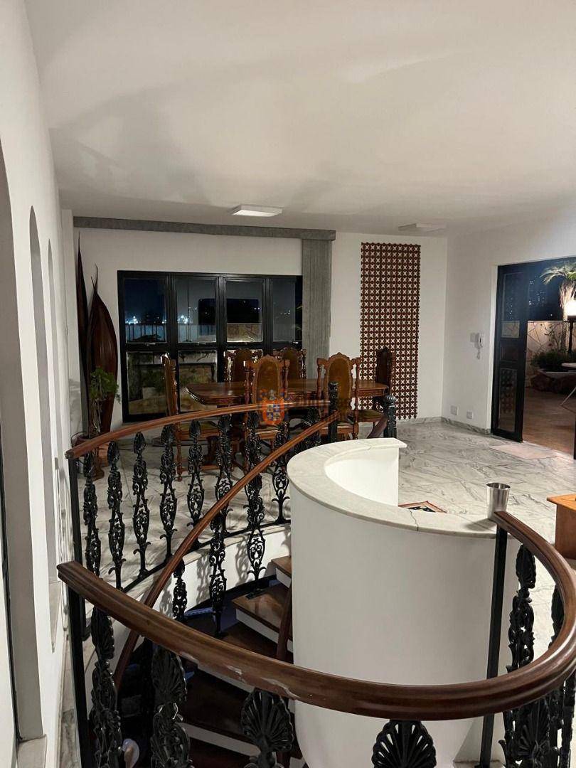 Cobertura, 4 quartos, 361 m² - Foto 4