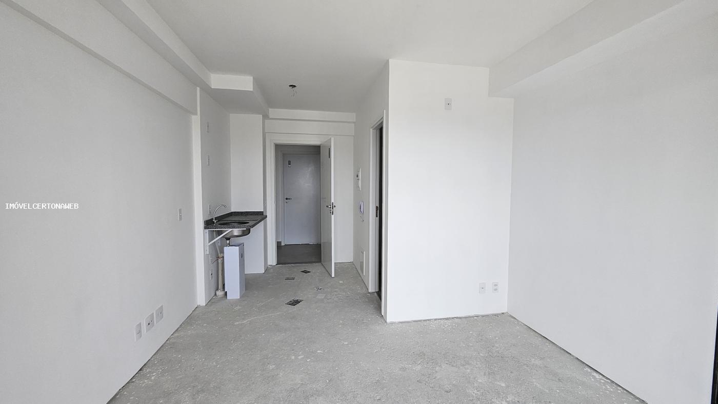 Apartamento à venda com 1 quarto, 24m² - Foto 3