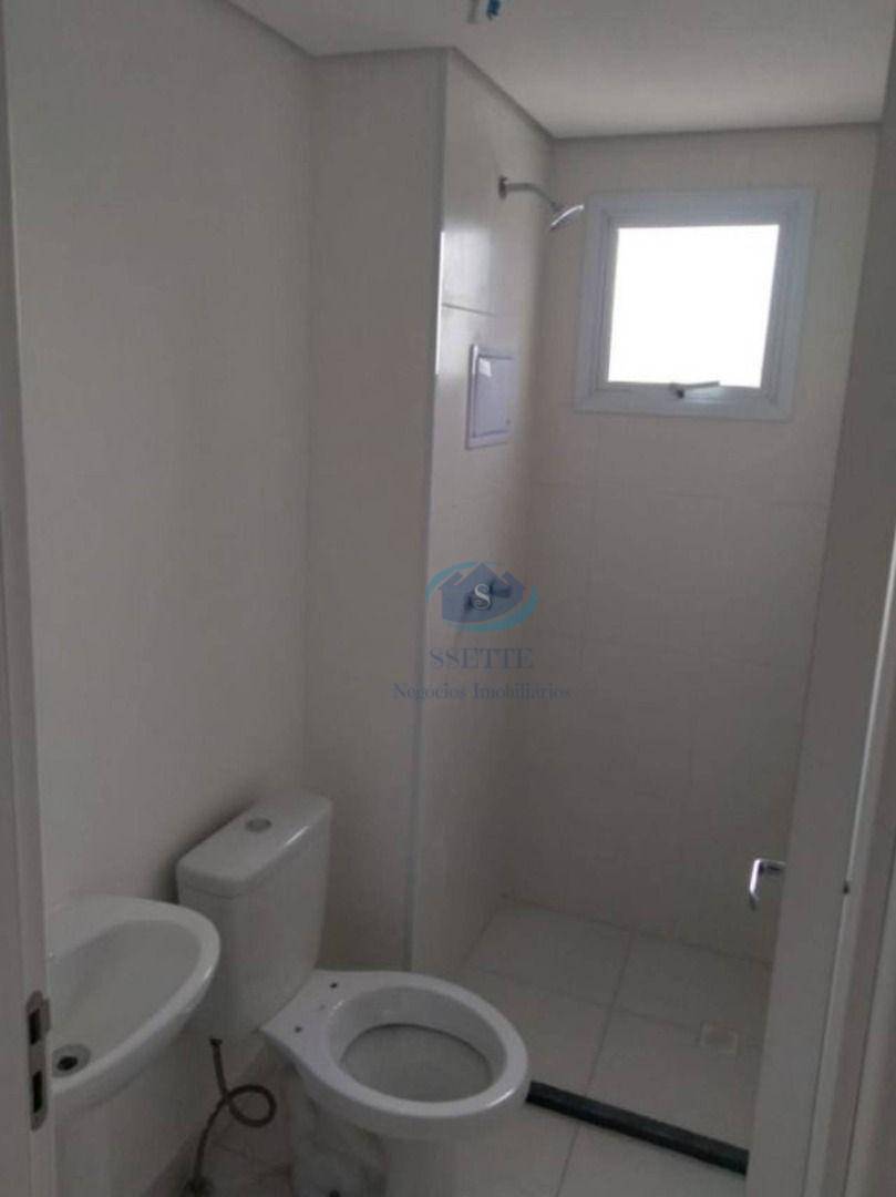 Apartamento para alugar com 2 quartos, 44m² - Foto 3