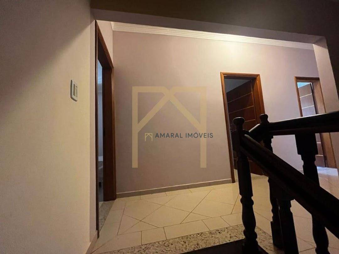 Casa à venda com 4 quartos, 400m² - Foto 30