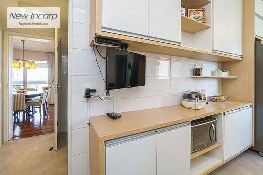 Apartamento à venda com 4 quartos, 238m² - Foto 19