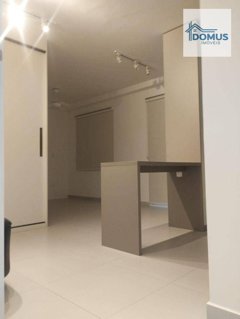 Apartamento para alugar com 1 quarto, 35m² - Foto 11