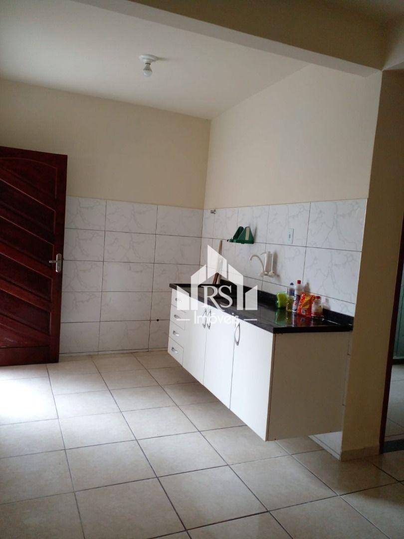 Casa à venda com 3 quartos, 120m² - Foto 4