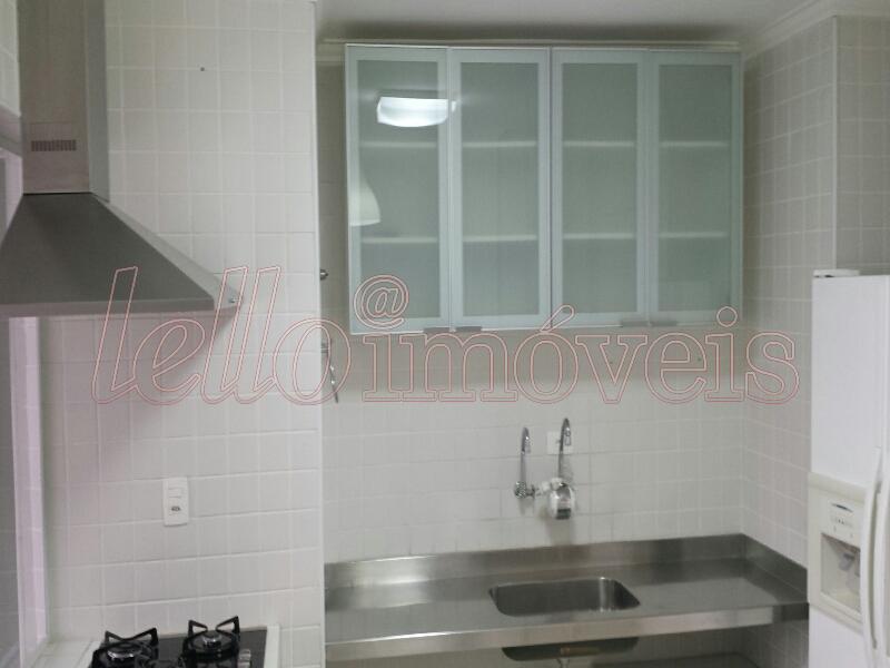 Apartamento para alugar com 3 quartos, 109m² - Foto 17