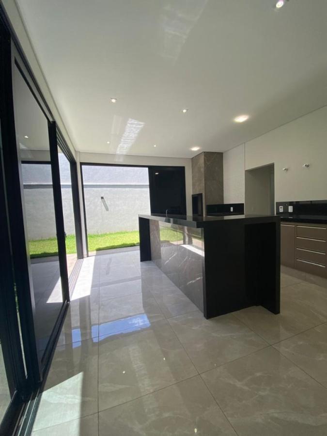 Casa à venda com 3 quartos, 140m² - Foto 10