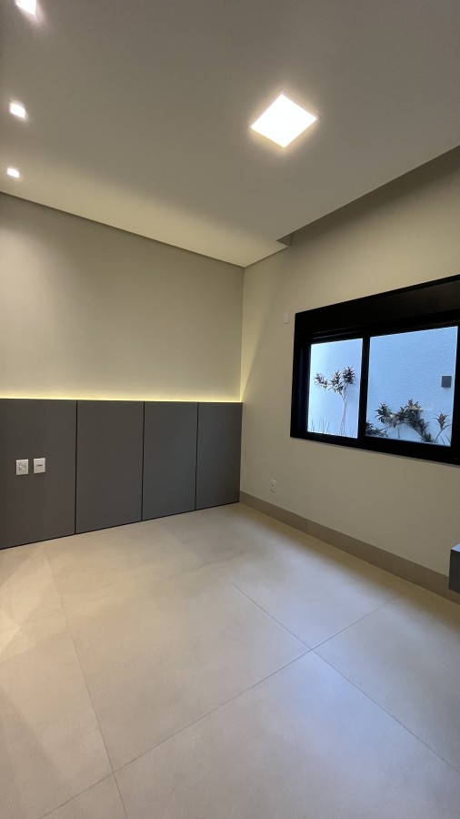 Casa de Condomínio à venda, 182m² - Foto 10