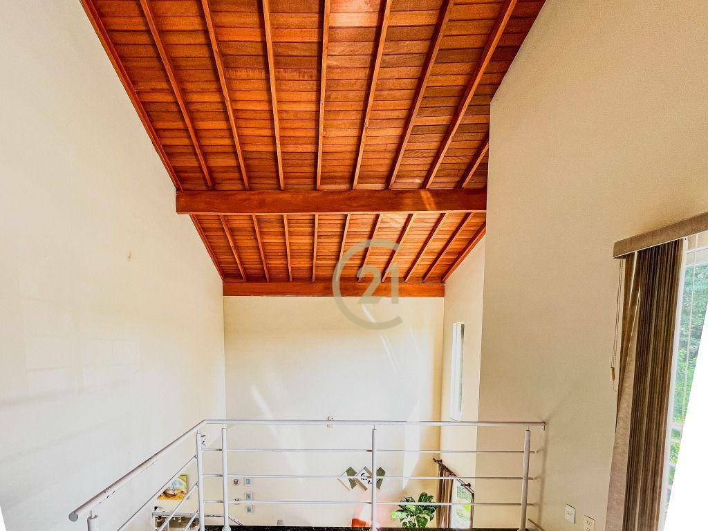 Casa de Condomínio à venda com 4 quartos, 215m² - Foto 10