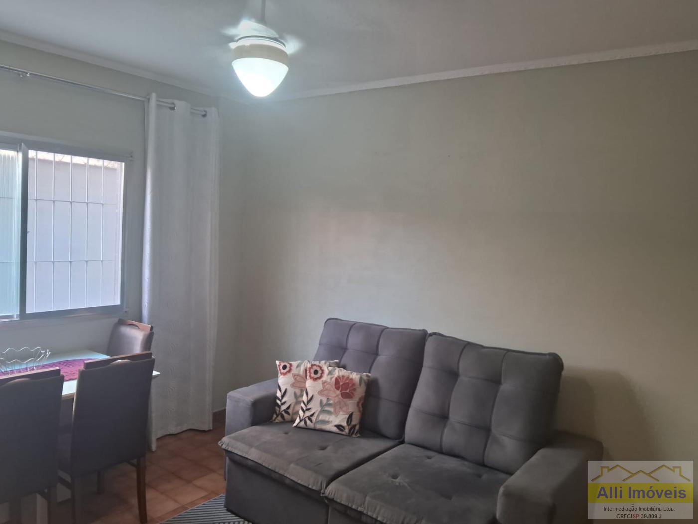 Apartamento à venda com 1 quarto, 50m² - Foto 1