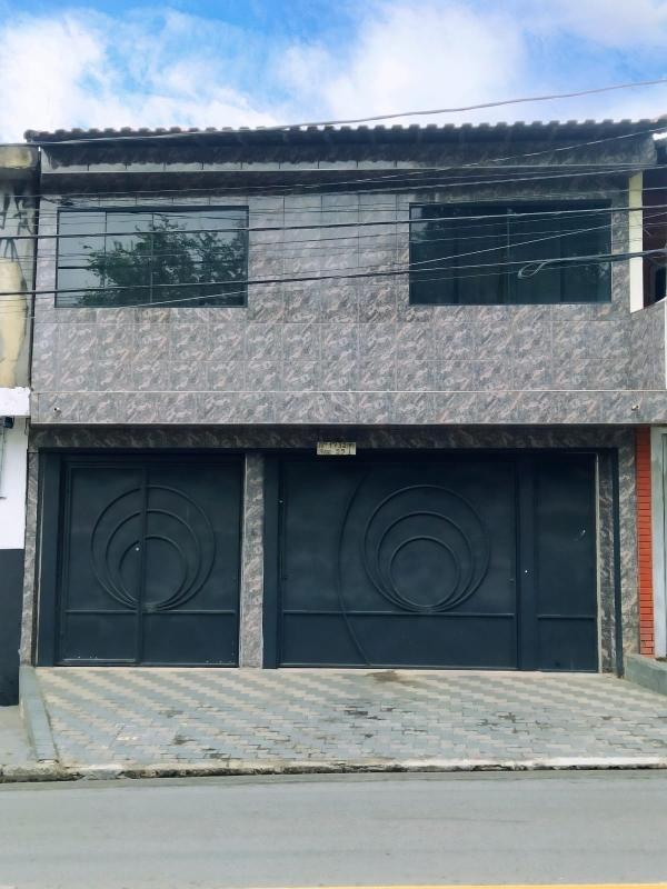 Sobrado à venda com 3 quartos, 125m² - Foto 1