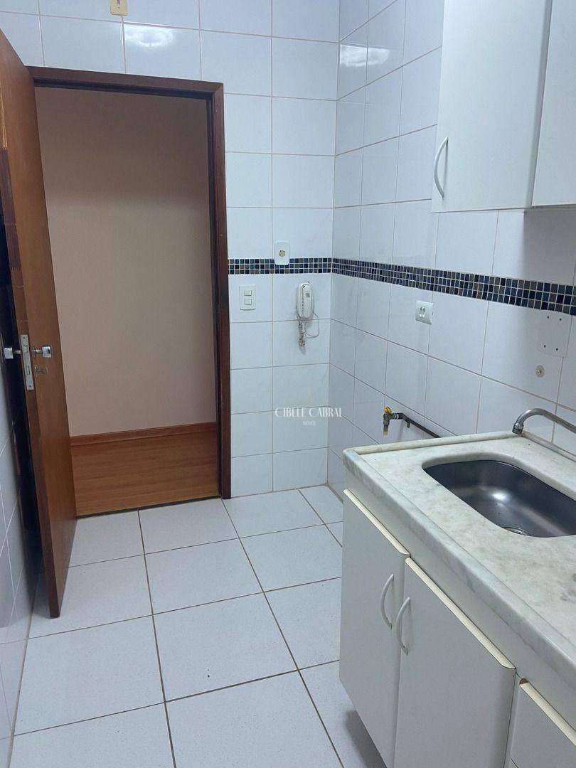 Apartamento à venda com 1 quarto, 45m² - Foto 8