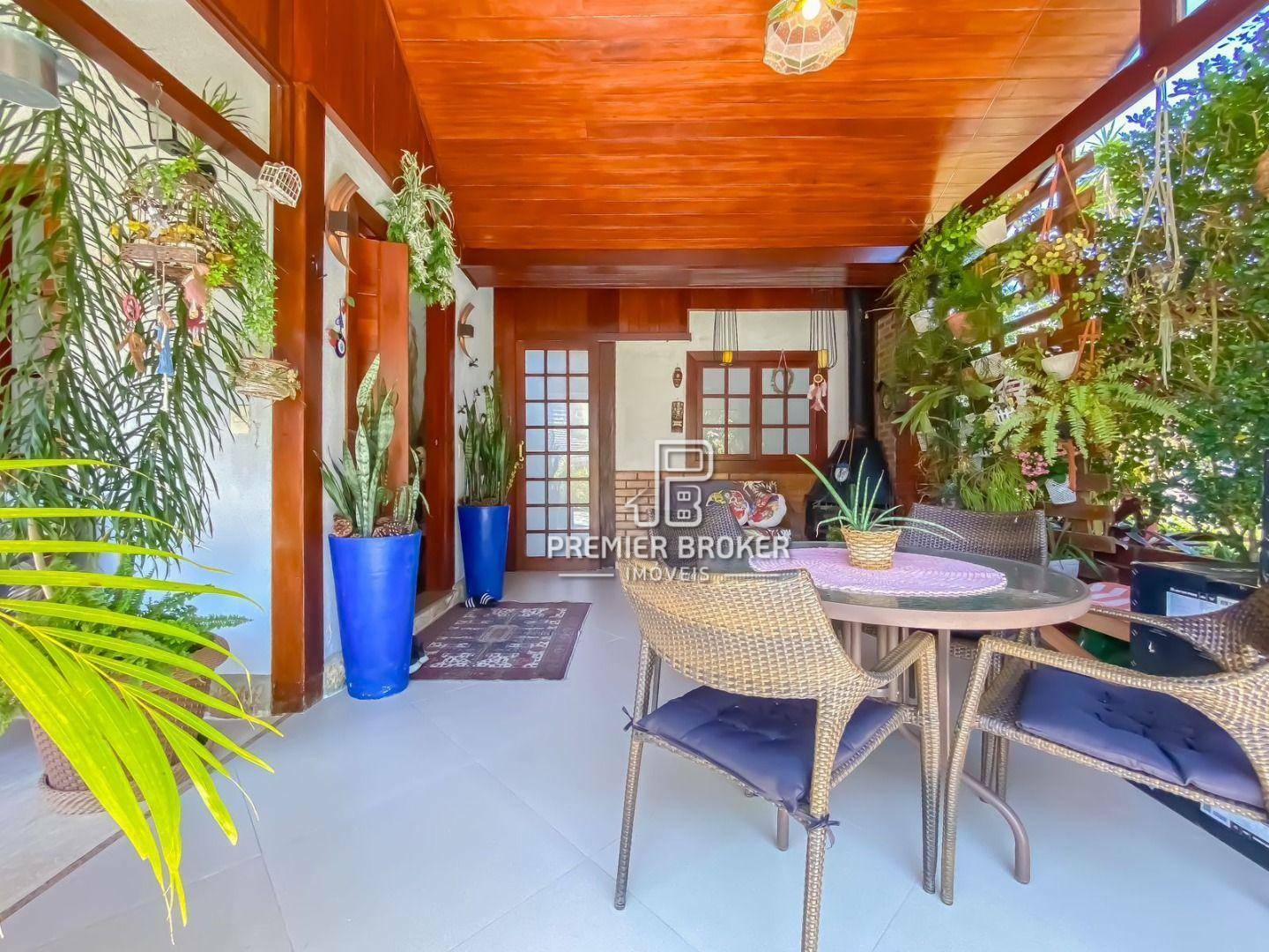 Casa de Condomínio à venda com 4 quartos, 199m² - Foto 3