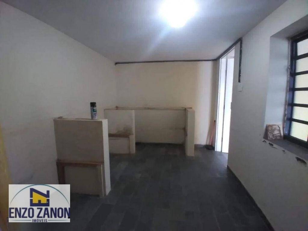 Sobrado para alugar com 3 quartos, 200m² - Foto 23