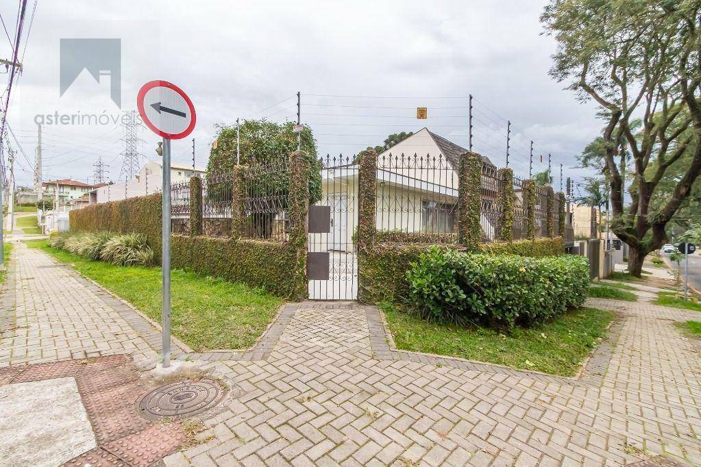 Casa à venda com 4 quartos, 285m² - Foto 3