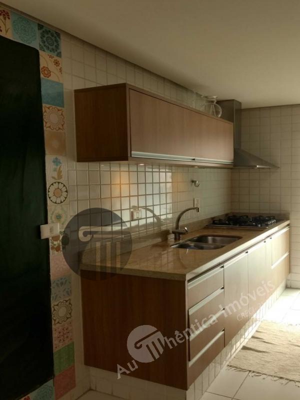 Apartamento à venda com 2 quartos, 84m² - Foto 4