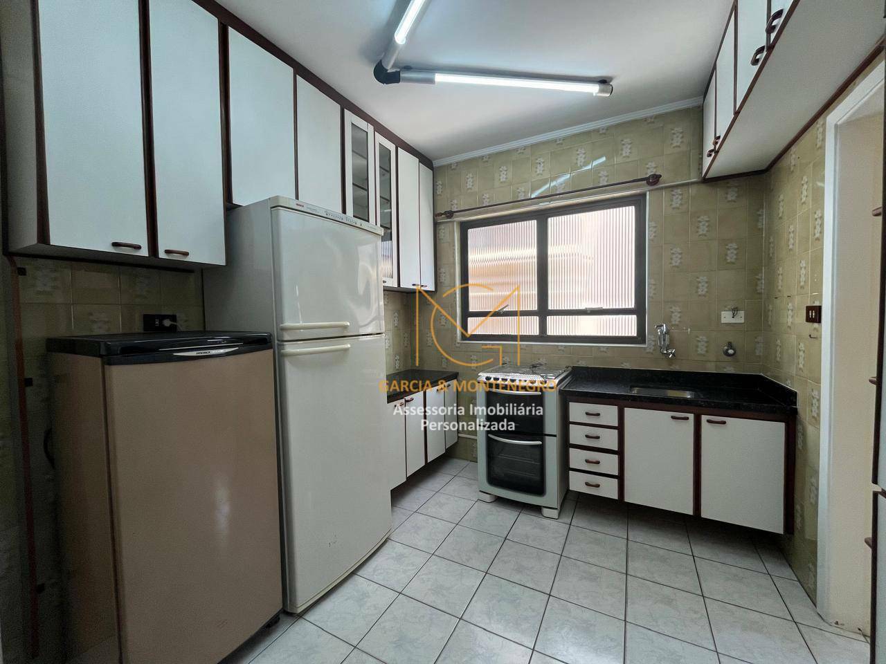 Apartamento à venda com 1 quarto, 80m² - Foto 2