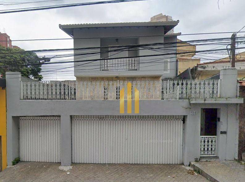 Sobrado à venda com 4 quartos, 250m² - Foto 1