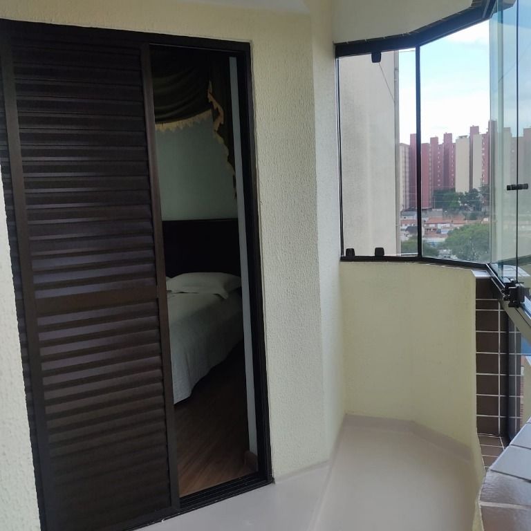 Apartamento à venda com 3 quartos, 135m² - Foto 19