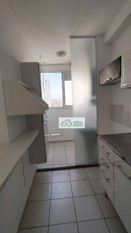 Apartamento para alugar com 2 quartos, 53m² - Foto 6