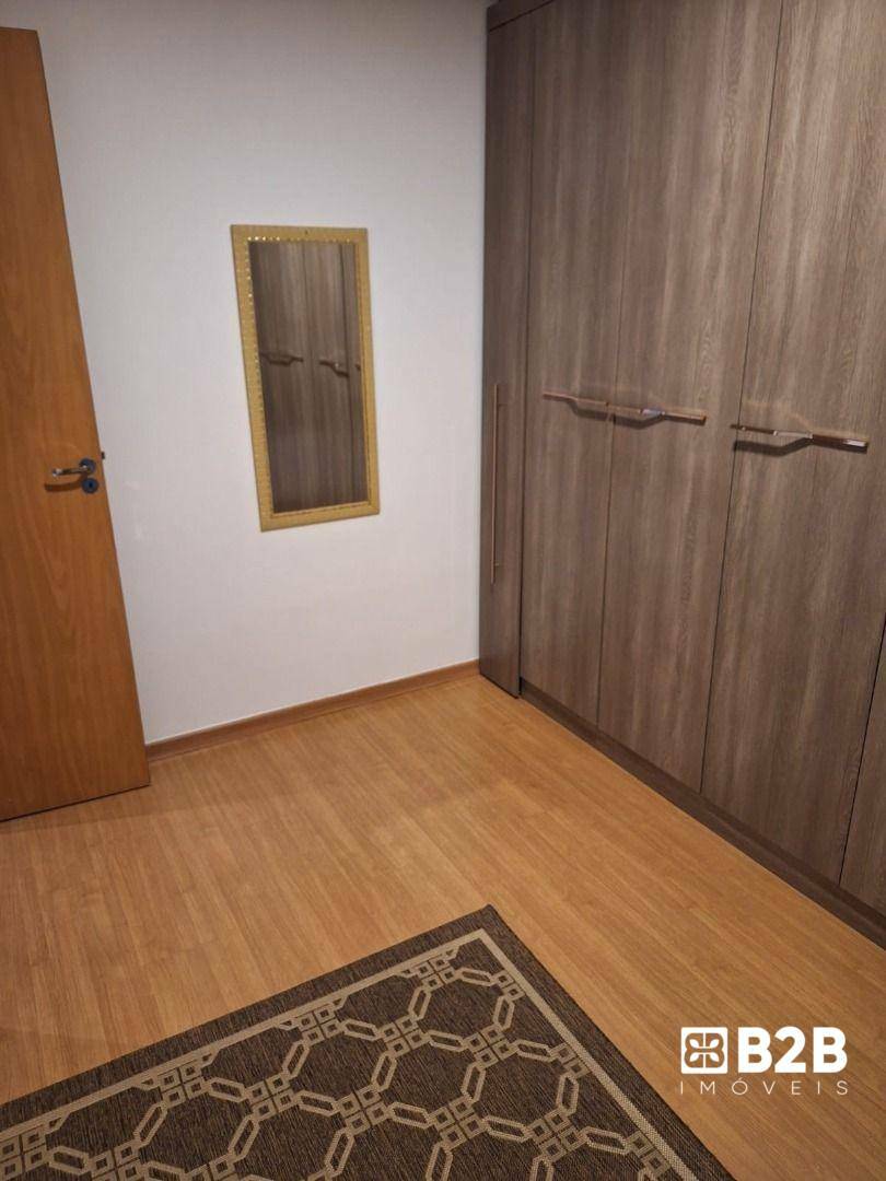 Apartamento à venda com 2 quartos, 45m² - Foto 11