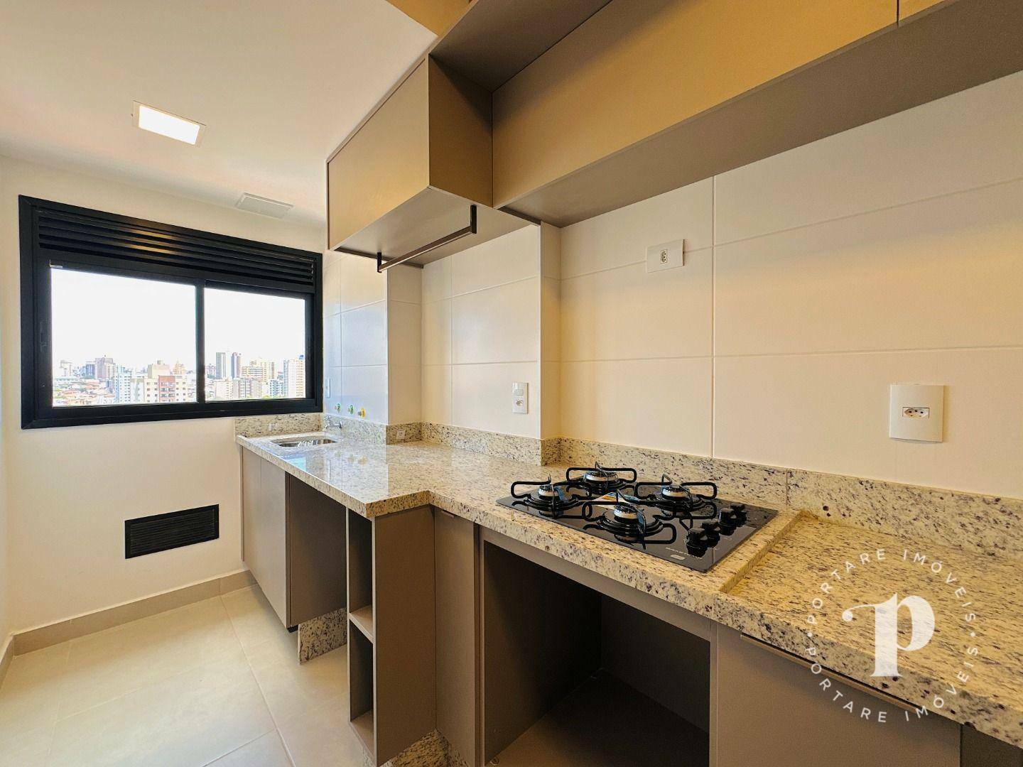 Apartamento à venda com 3 quartos, 107m² - Foto 10